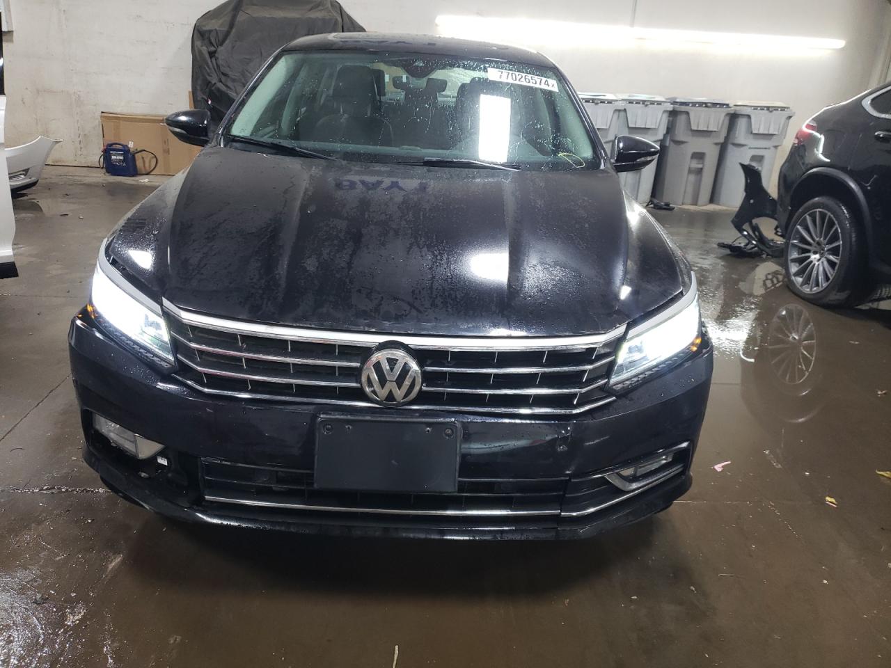 2017 Volkswagen Passat Sel Premium VIN: 1VWCT7A37HC003619 Lot: 77026574