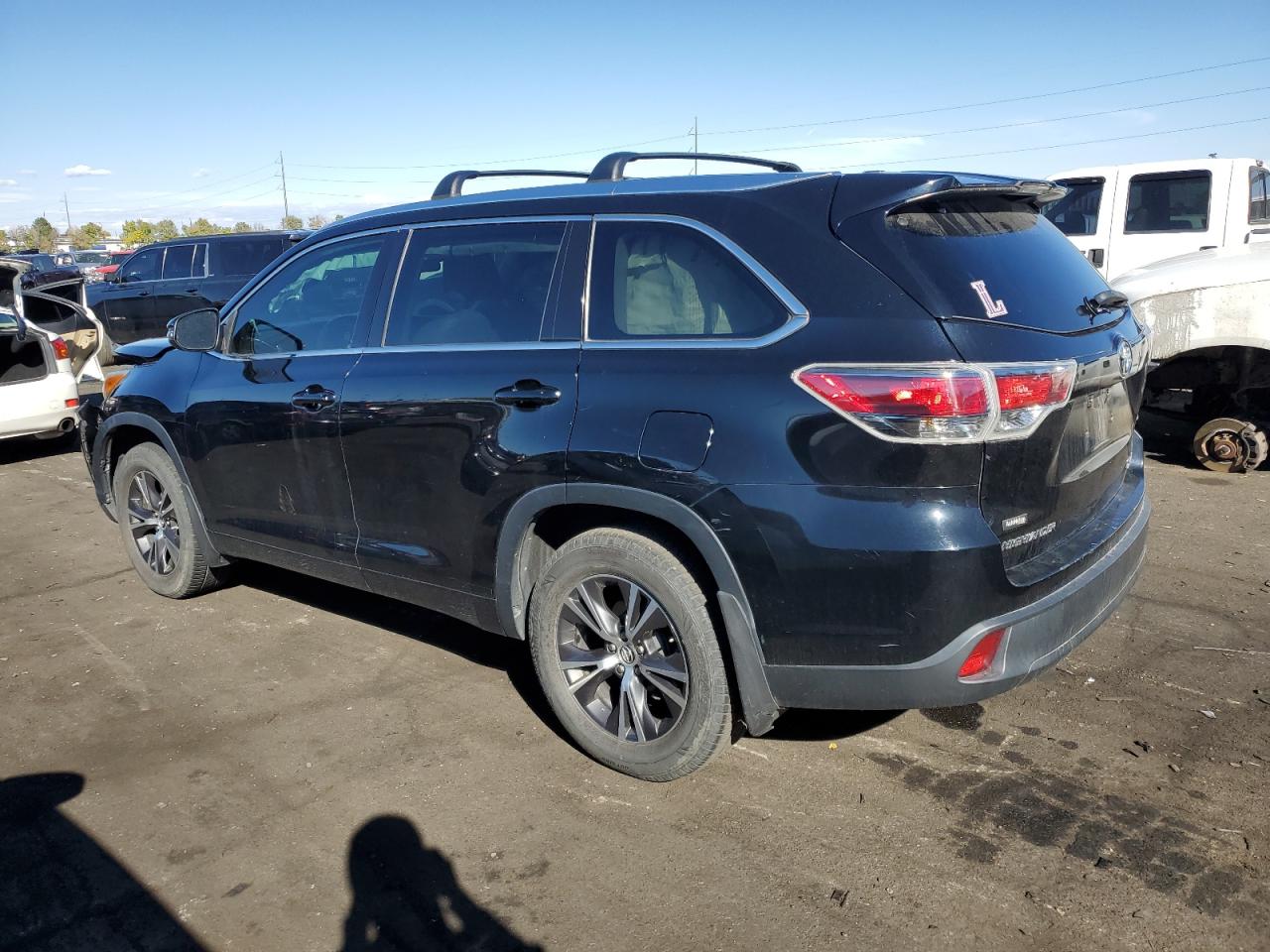 VIN 5TDJKRFH2GS289714 2016 TOYOTA HIGHLANDER no.2