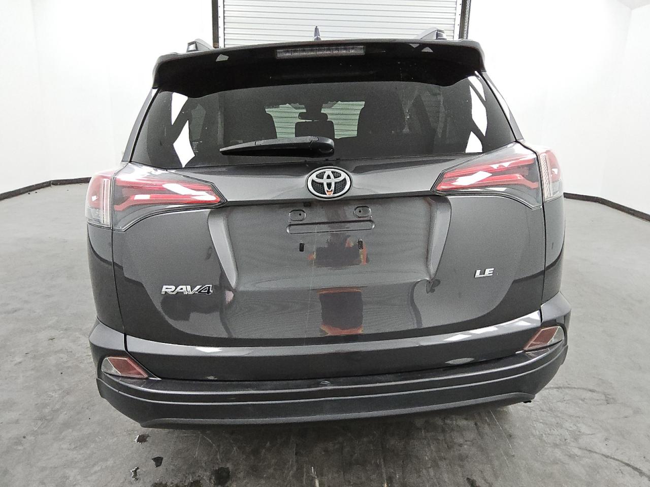 2017 Toyota Rav4 Le VIN: JTMZFREV5HJ718678 Lot: 77128974