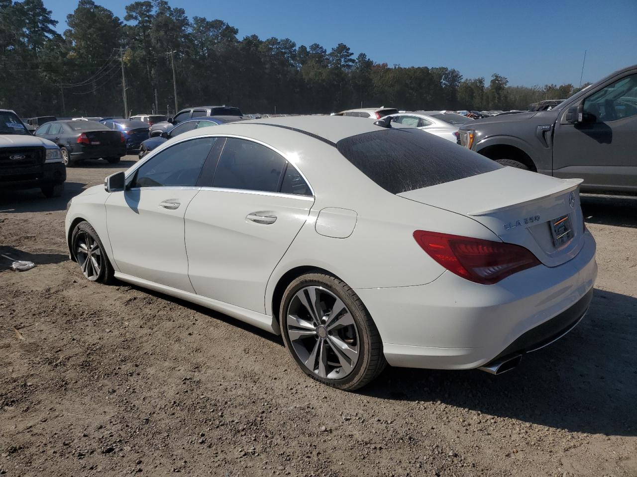2015 Mercedes-Benz CLA-klasse - Image 2