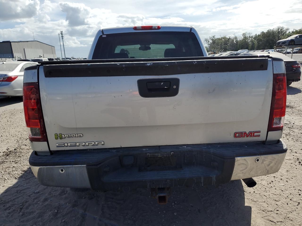 2011 GMC Sierra K1500 Hybrid VIN: 3GTU2YEJ7BG132361 Lot: 77036594