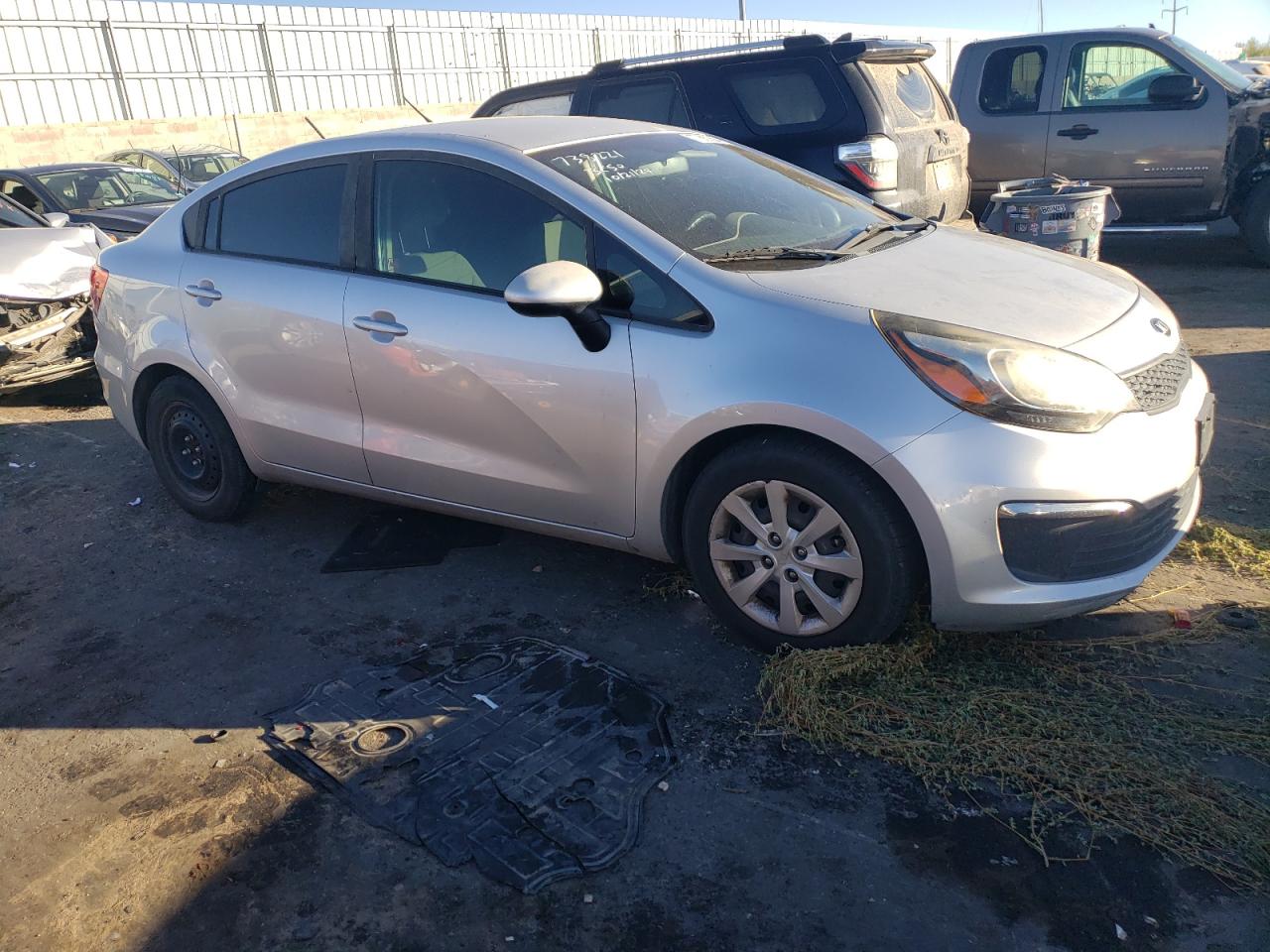 VIN KNADM4A36G6686605 2016 KIA RIO no.4