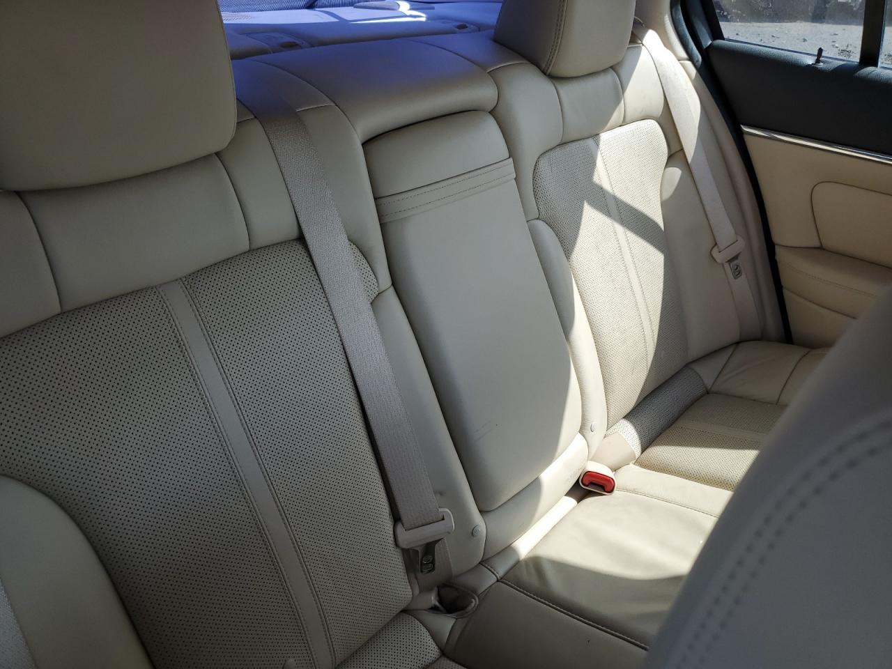 2010 Lincoln Mks VIN: 1LNHL9FT7AG614032 Lot: 74459464