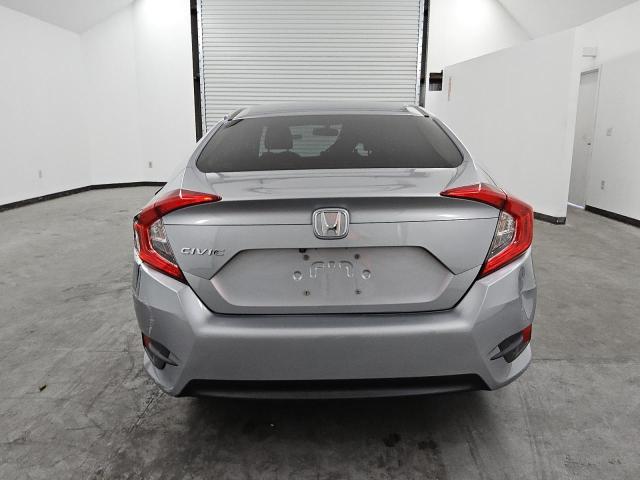  HONDA CIVIC 2018 Srebrny