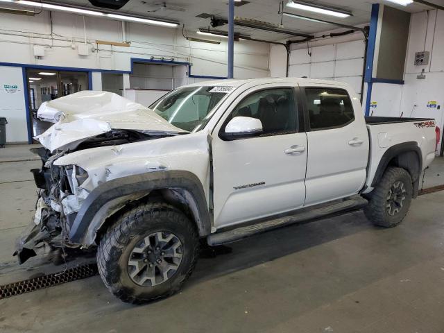 2016 Toyota Tacoma Double Cab na sprzedaż w Pasco, WA - All Over