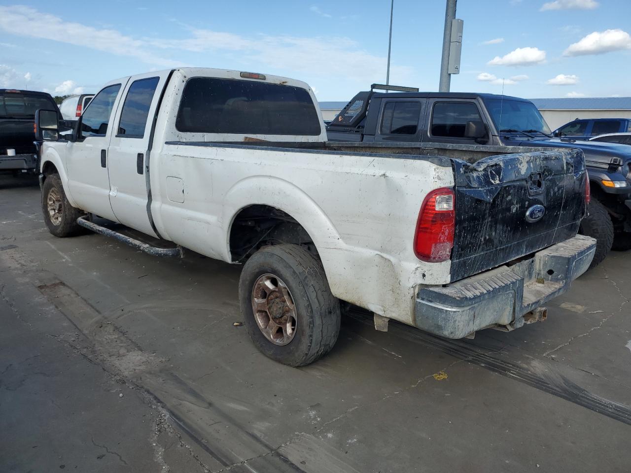 2013 Ford F250 - Image 2