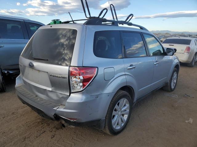  SUBARU FORESTER 2012 Серебристый