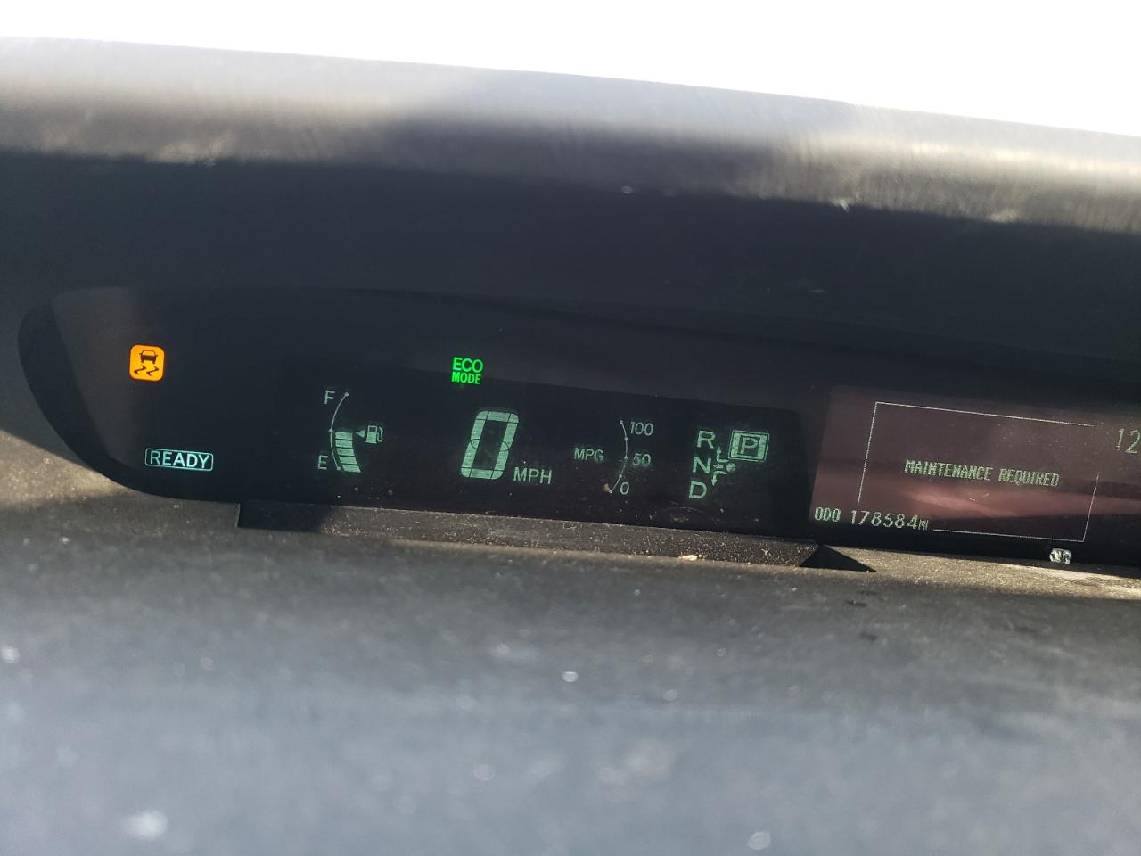 2014 Toyota Prius - Image 9
