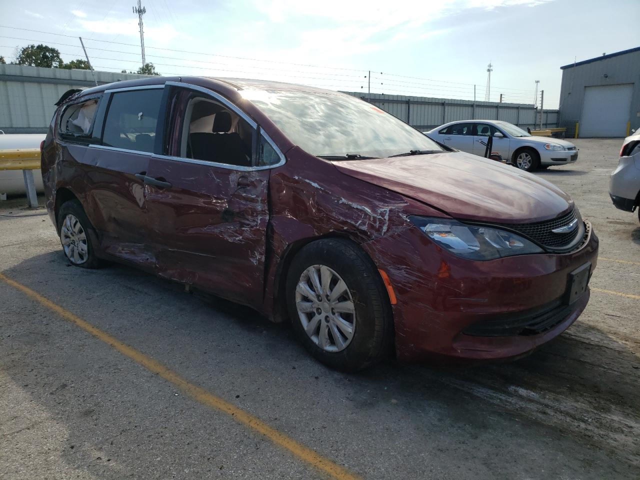2018 Chrysler Pacifica - Image 4