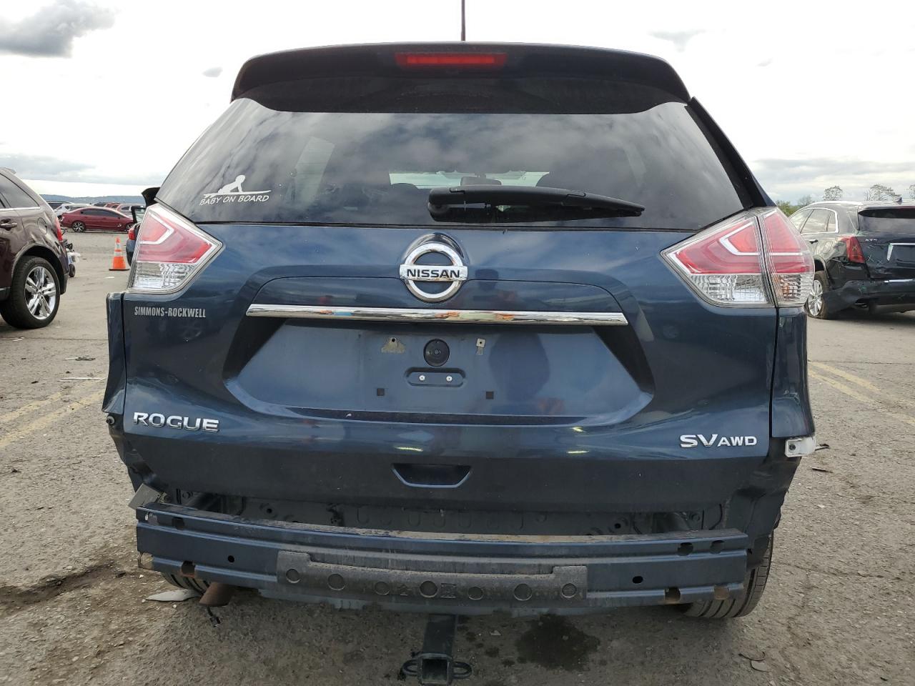 KNMAT2MV8FP517415 2015 Nissan Rogue S