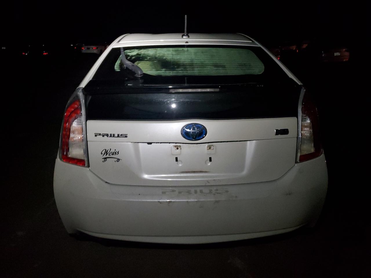 JTDKN3DU1F1921865 2015 Toyota Prius