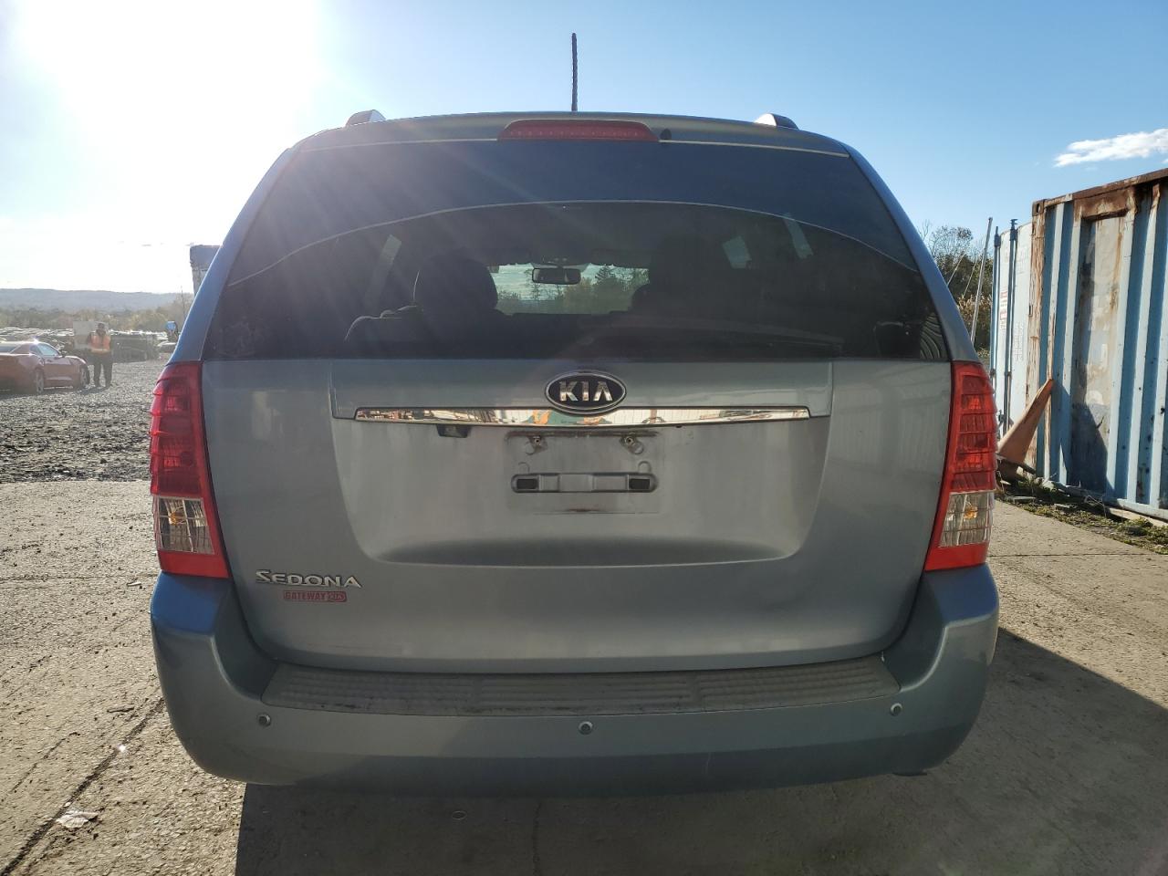 2011 Kia Sedona Lx VIN: KNDMG4C78B6383375 Lot: 76289414