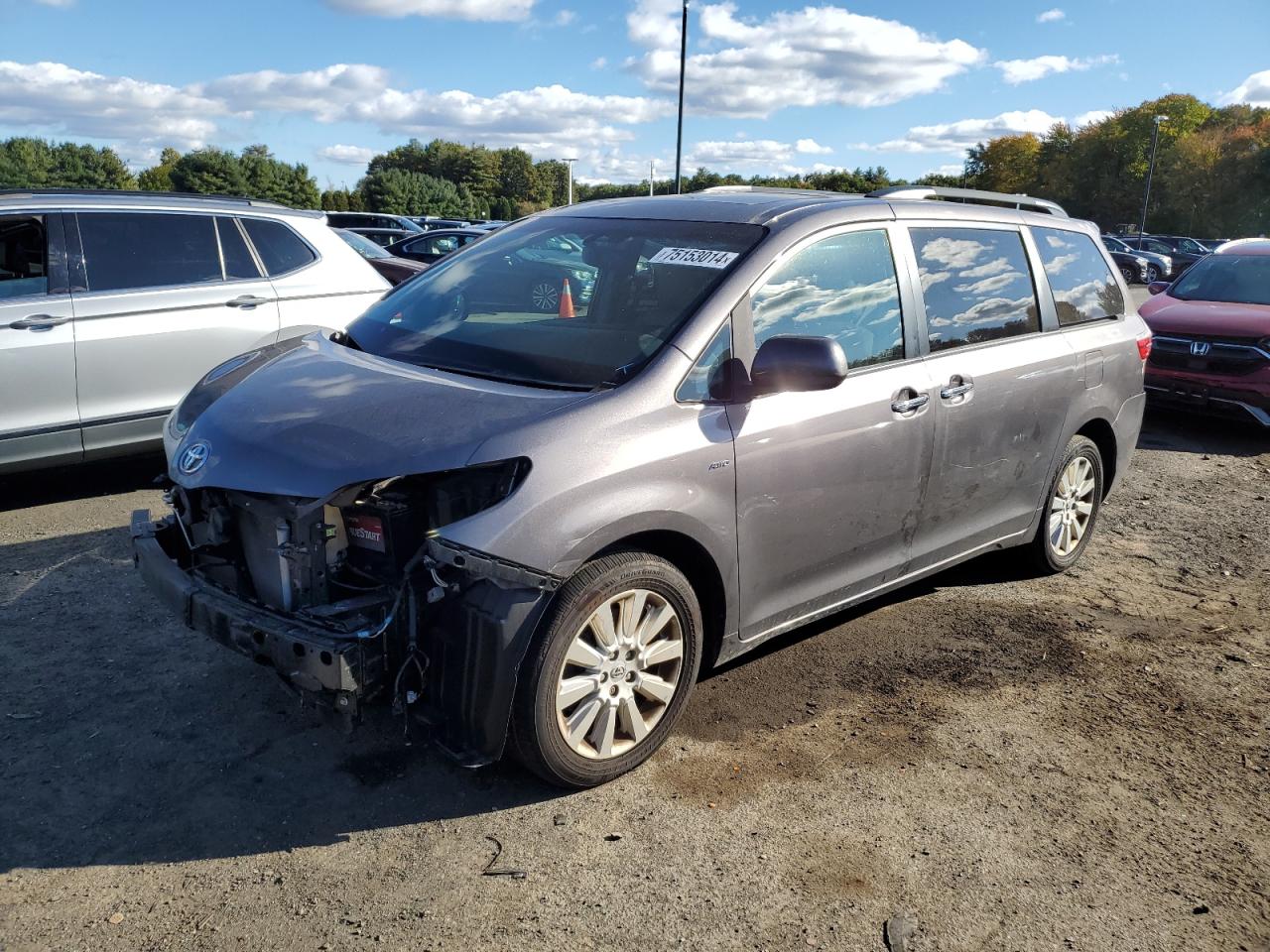 5TDDK3DC8GS134554 2016 TOYOTA SIENNA - Image 1