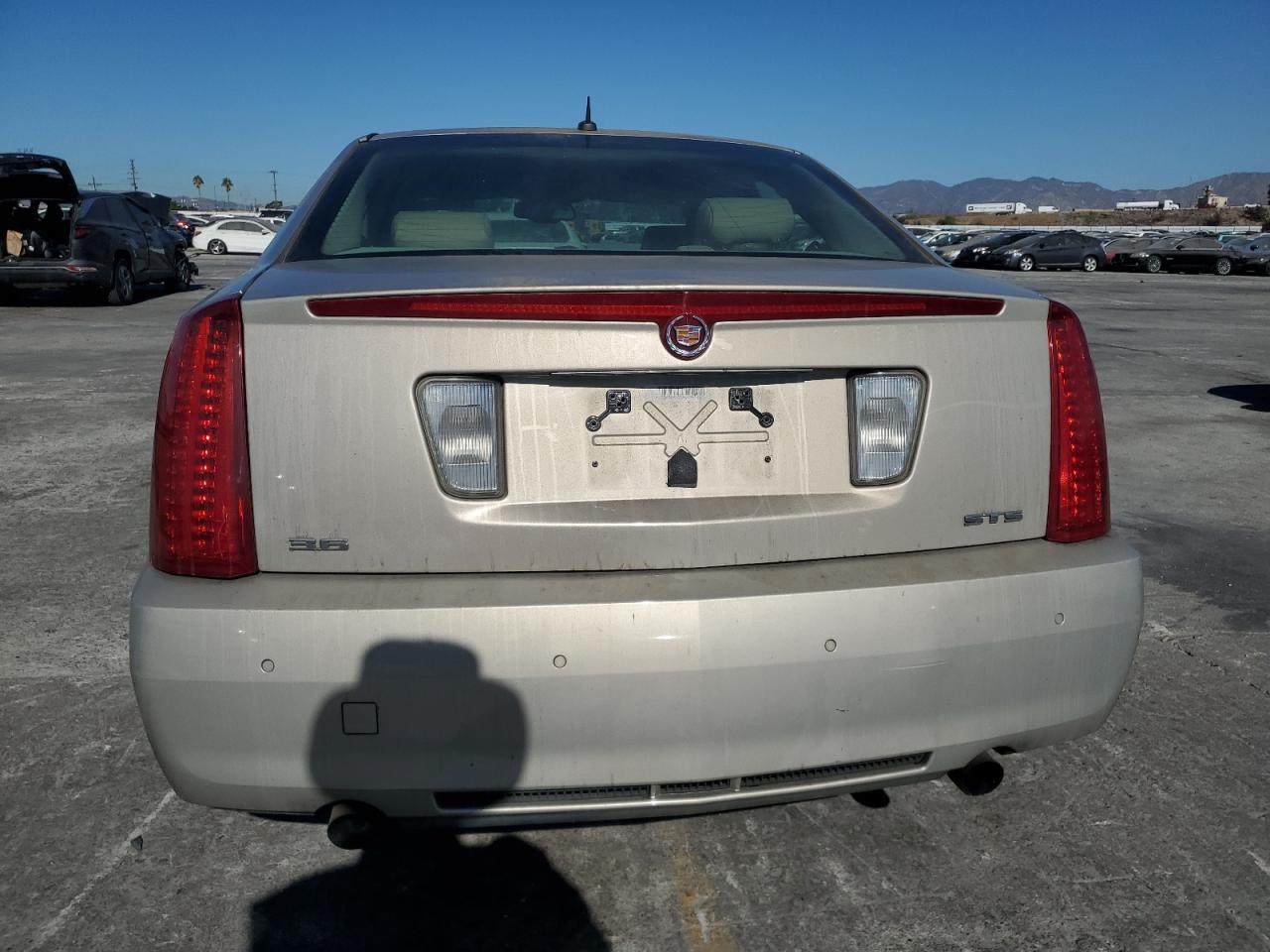 2008 Cadillac Sts VIN: 1G6DW67V180198042 Lot: 76591364