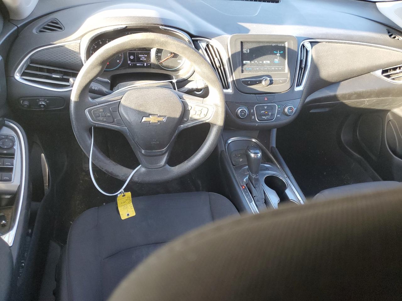 2018 Chevrolet Malibu - Image 8