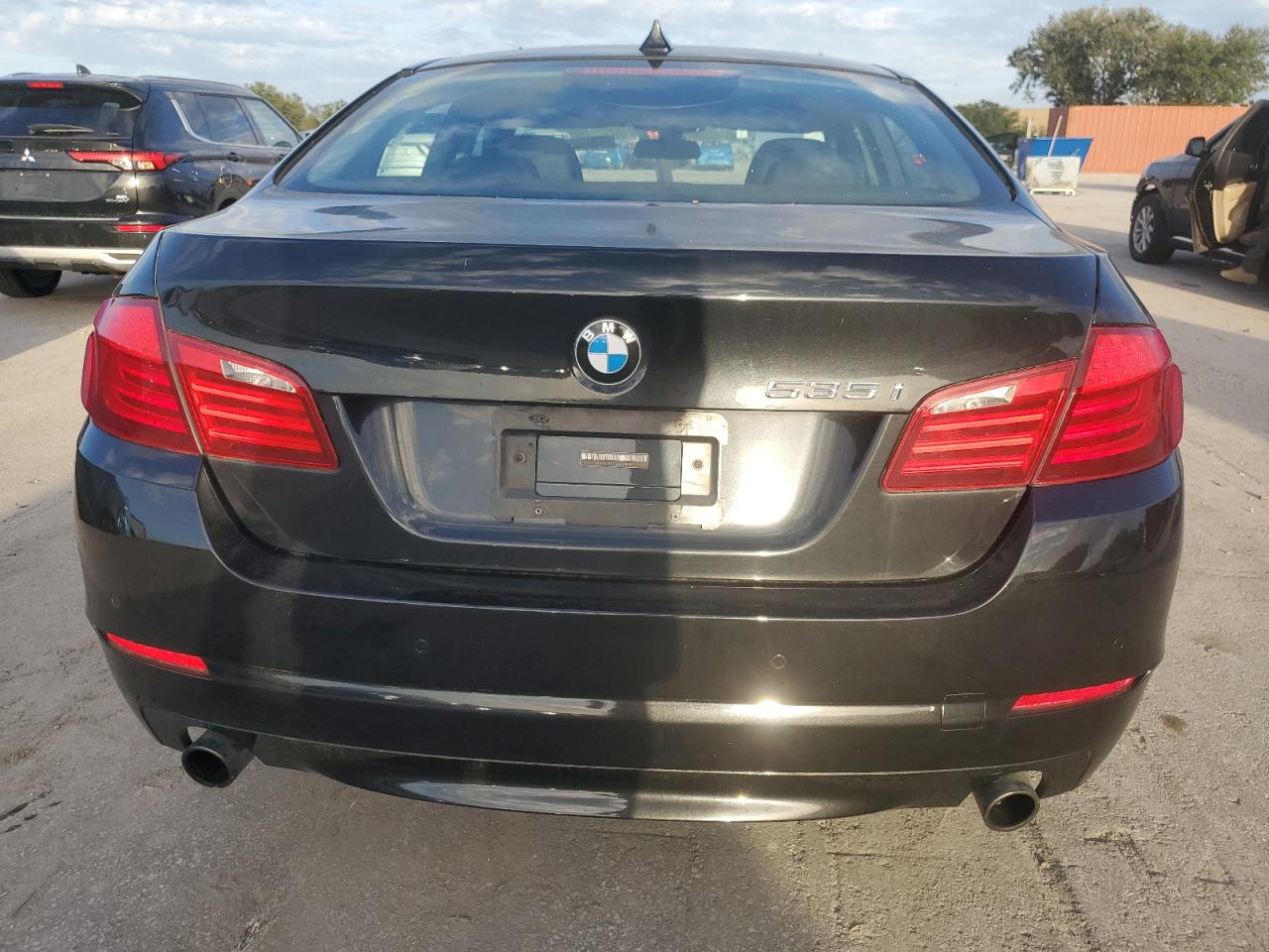 WBAFU7C56BC778154 2011 BMW 535 Xi