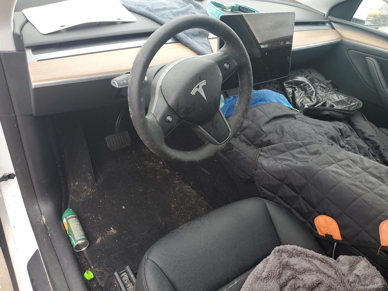 7SAYGDEE0RA274078 2024 Tesla Model Y