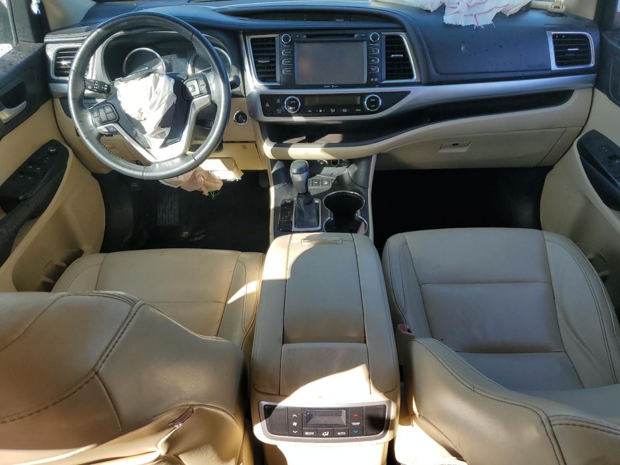 5TDJKRFH2FS135874 2015 Toyota Highlander Xle