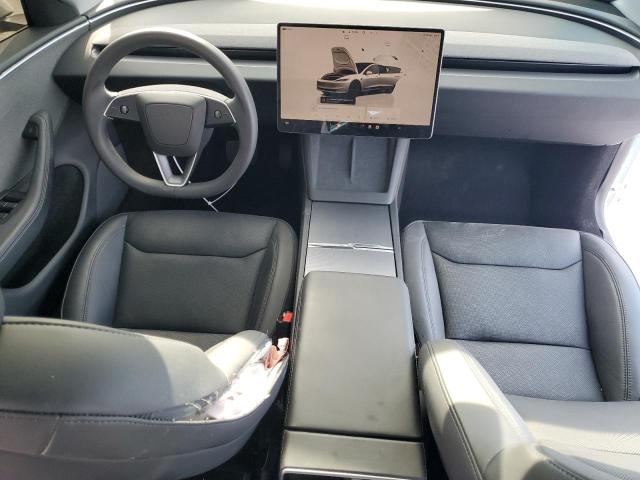  TESLA MODEL 3 2024 Білий