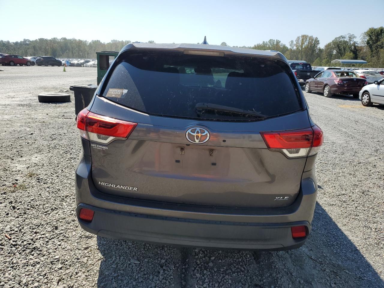 2019 Toyota Highlander Se VIN: 5TDKZRFHXKS555523 Lot: 75133894