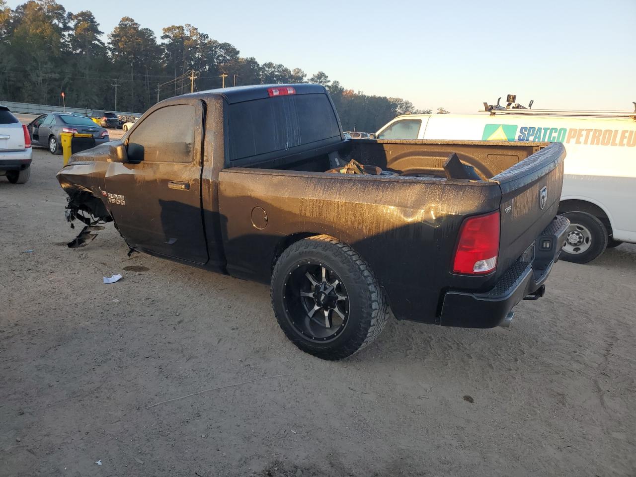 2017 RAM 1500 - Image 2