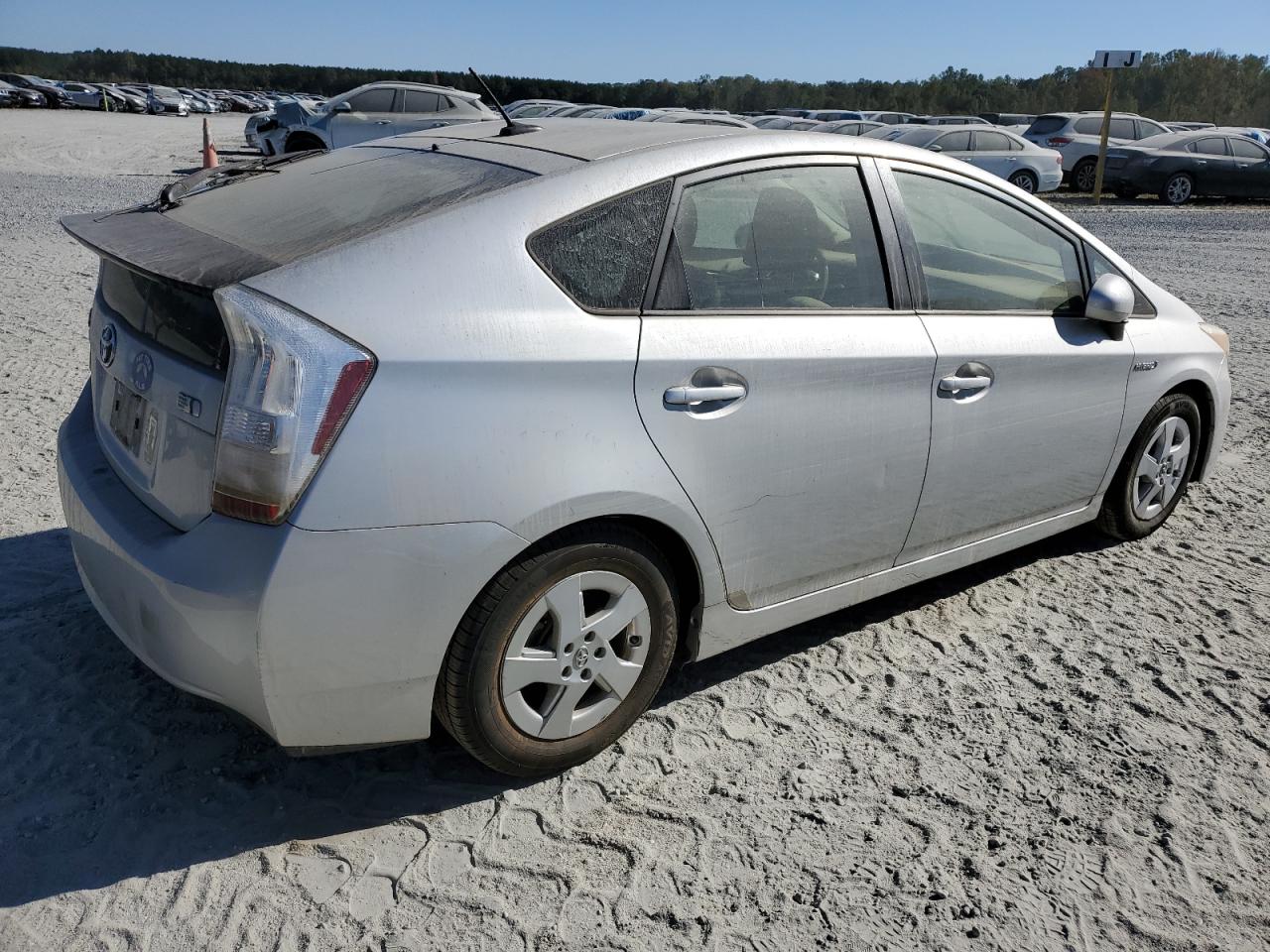 2011 Toyota Prius - Image 3