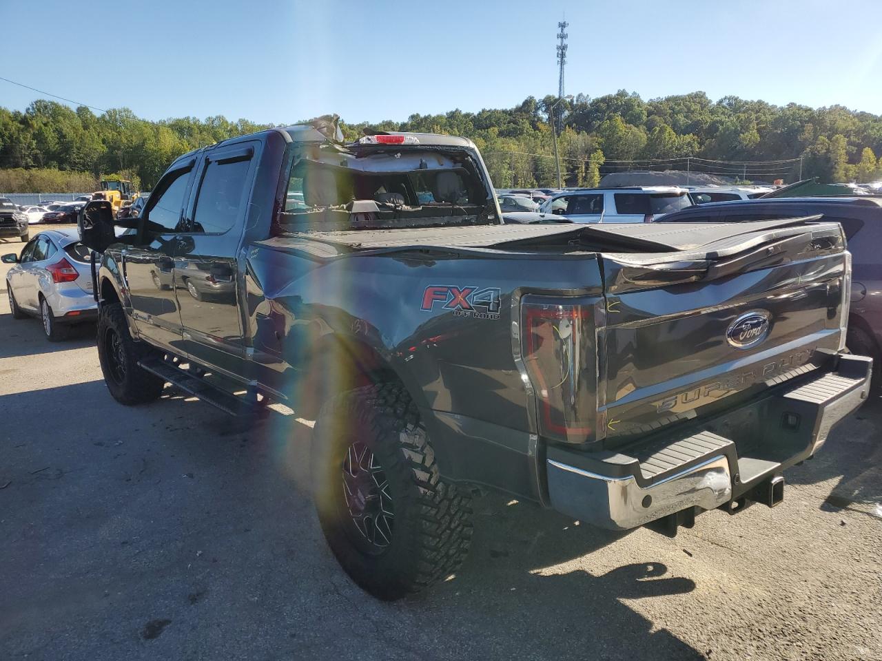 2017 Ford F250 - Image 2
