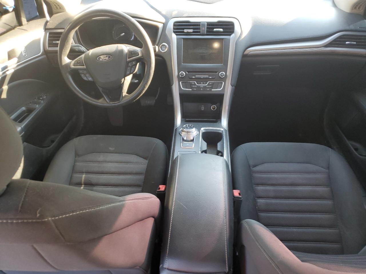 2018 Ford Fusion - Image 8