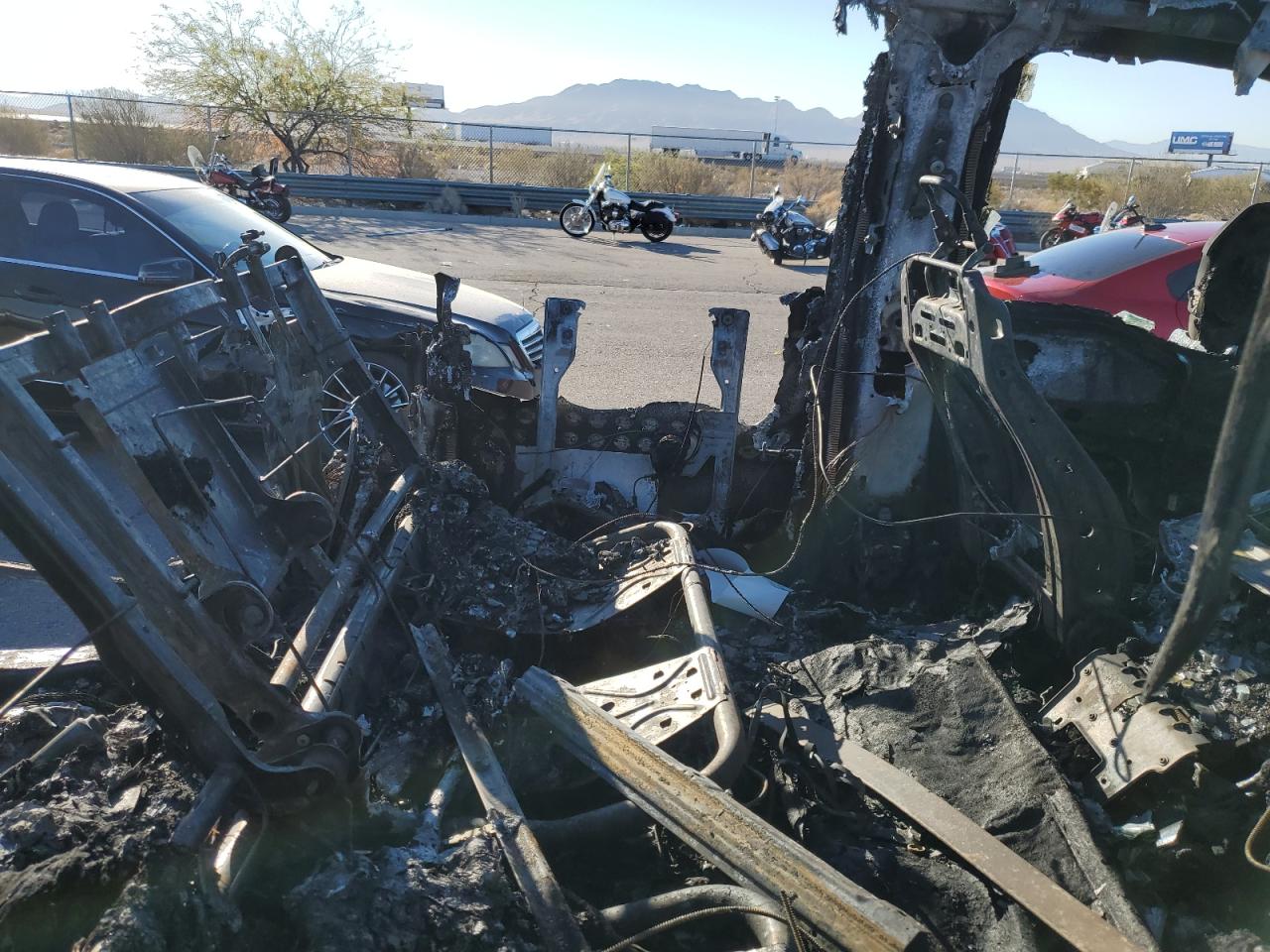 2017 Ford F350 - Image 10