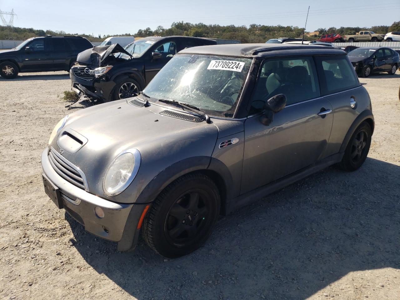 2003 MINI Cooper - Image 1