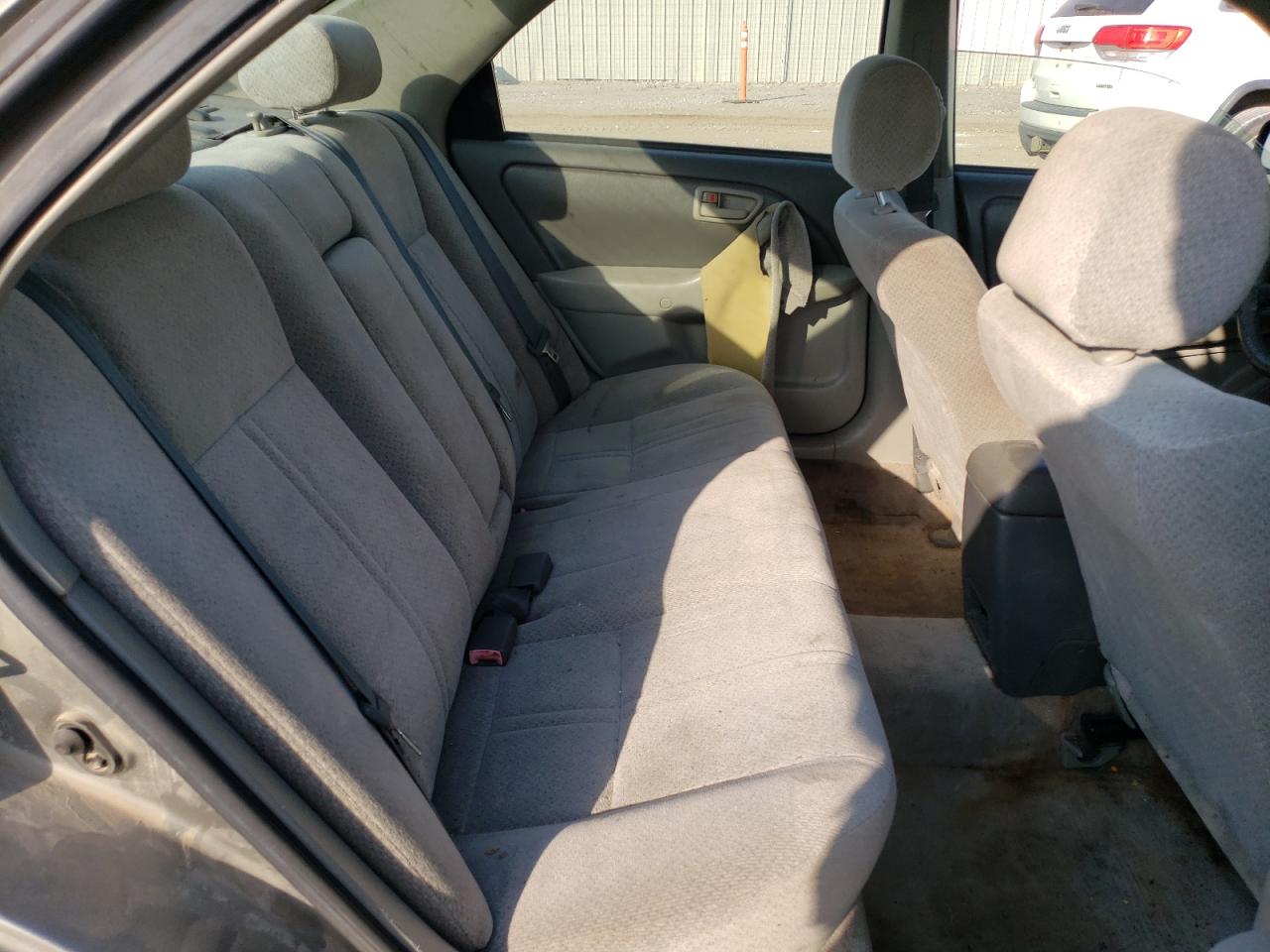 2000 Toyota Camry Ce VIN: JT2BG22K1Y0462568 Lot: 75522454