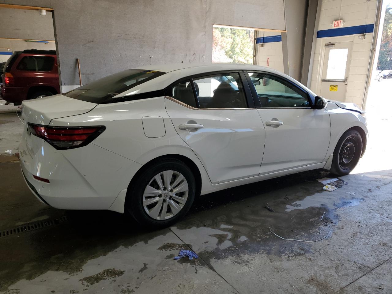 2021 Nissan Sentra - Image 3