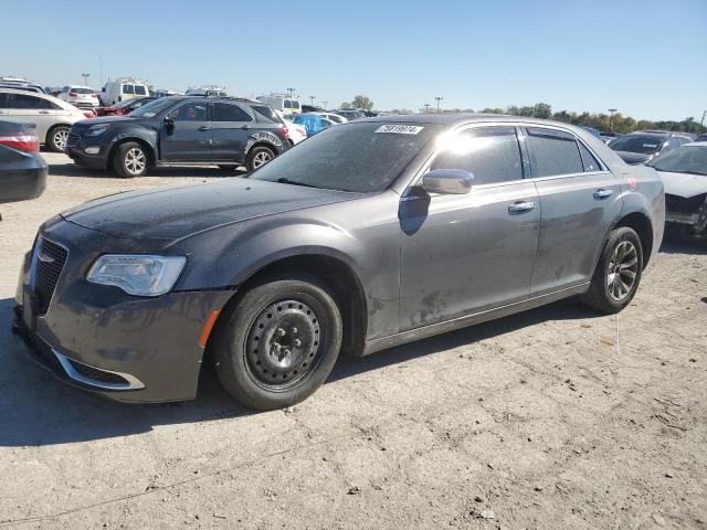 2016 Chrysler 300 Limited