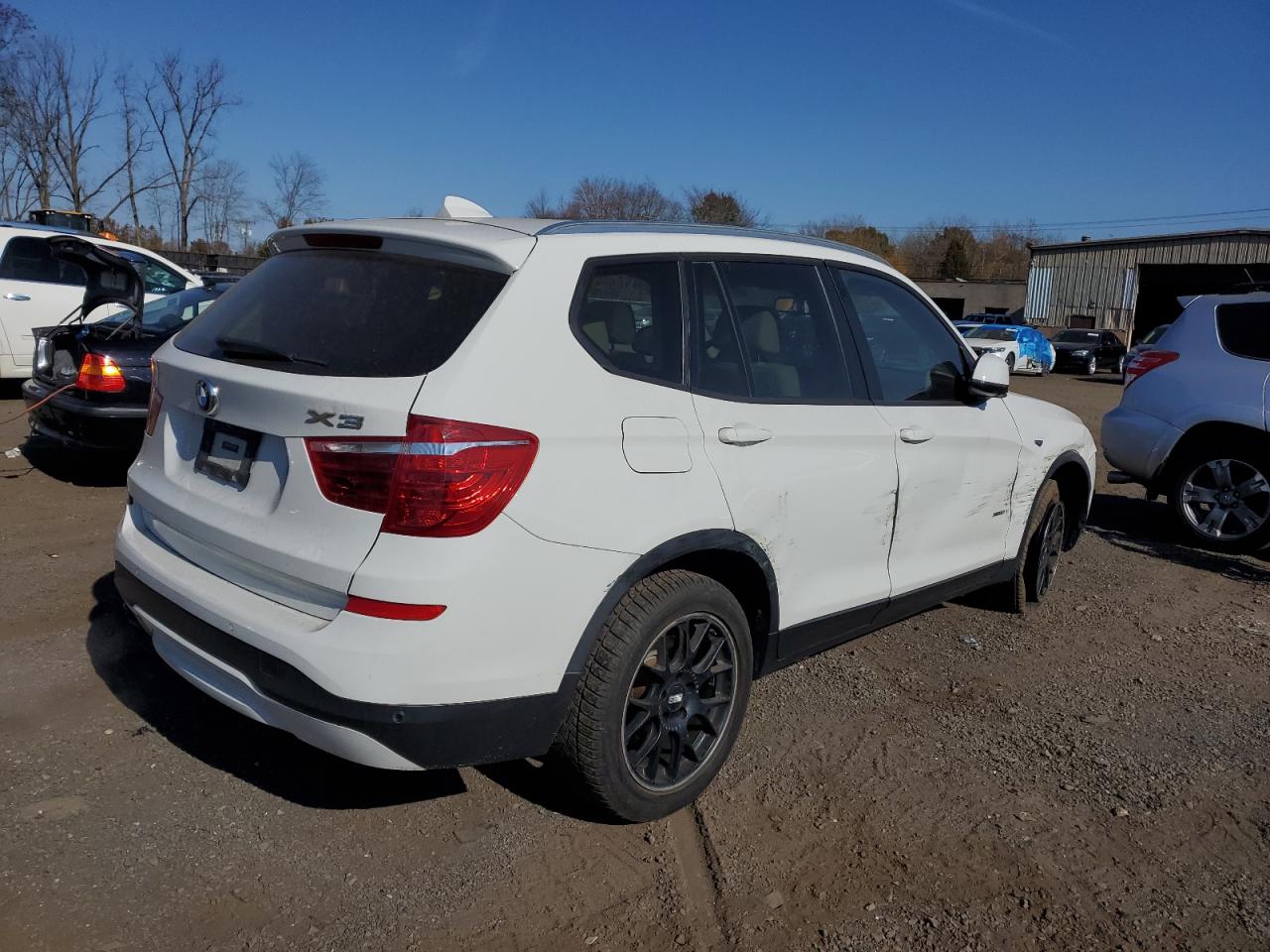 VIN 5UXWX9C51G0D80656 2016 BMW X3 no.3