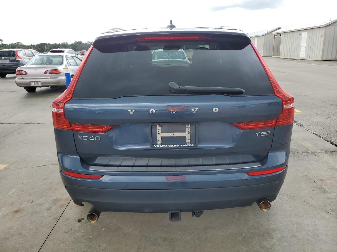 YV4102RK1J1062455 2018 Volvo Xc60 T5 Momentum