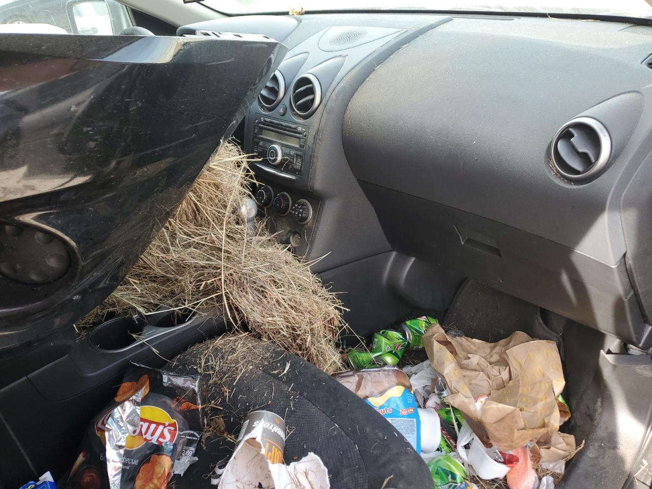 2014 Nissan Rogue - Image 8