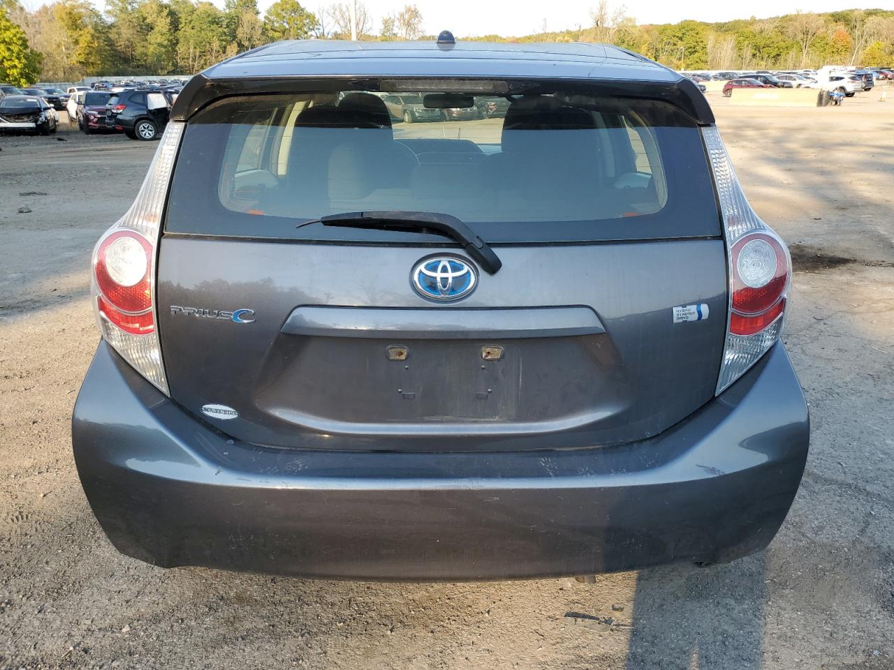 2014 Toyota Prius C VIN: JTDKDTB31E1070100 Lot: 75021454