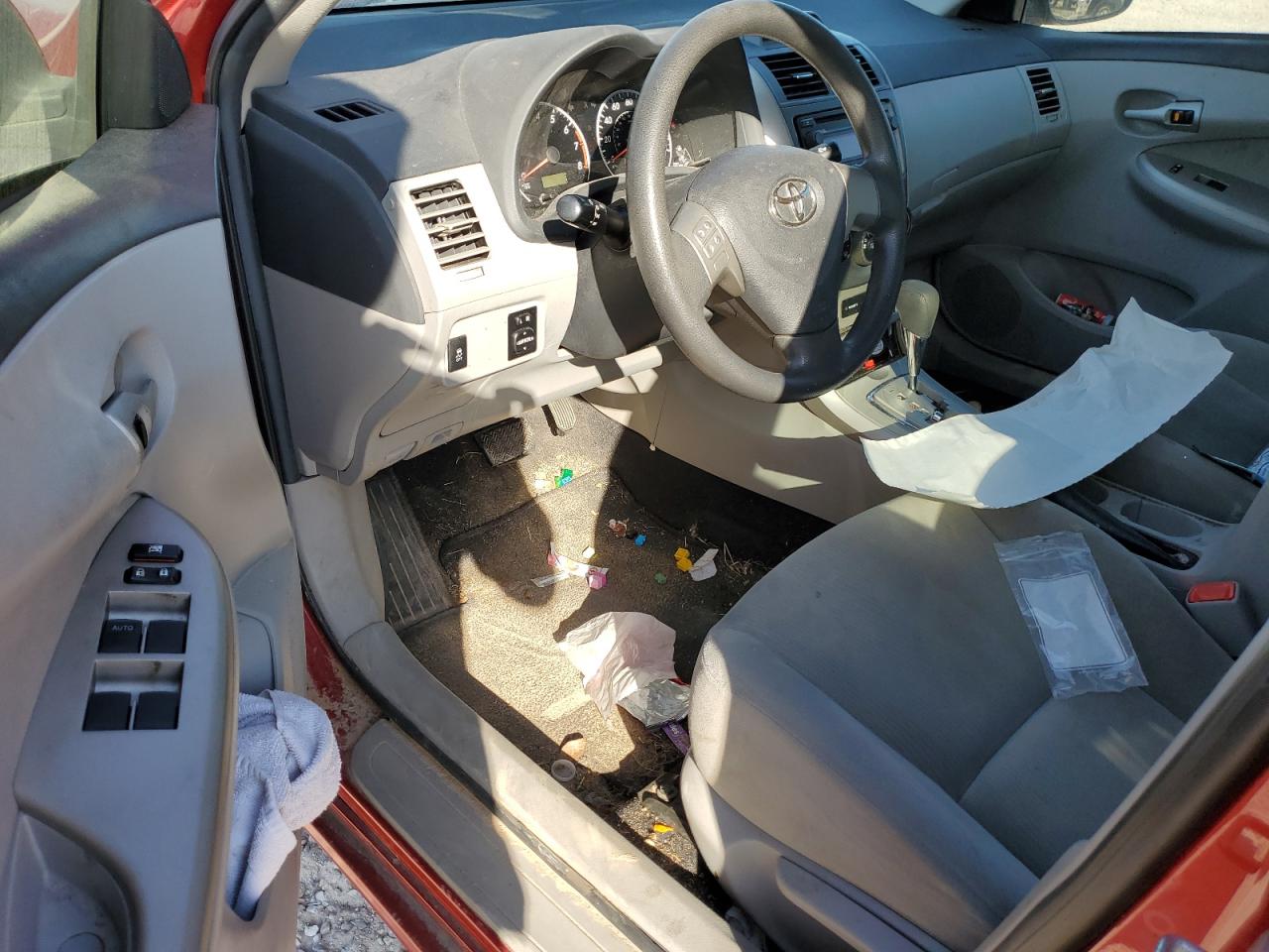 2012 Toyota Corolla - Image 8