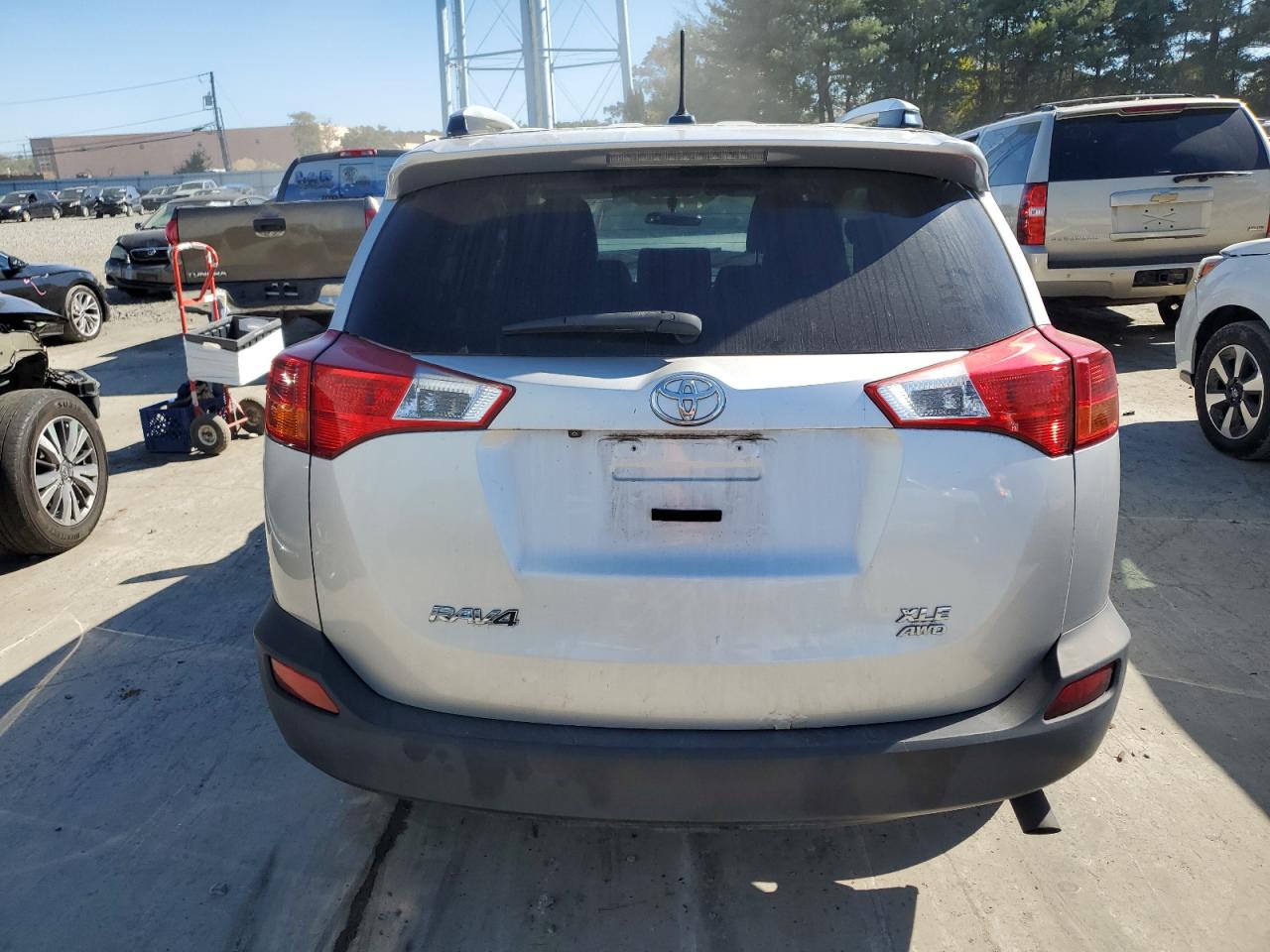 2015 Toyota Rav4 Xle VIN: JTMRFREV6FD113886 Lot: 75454764