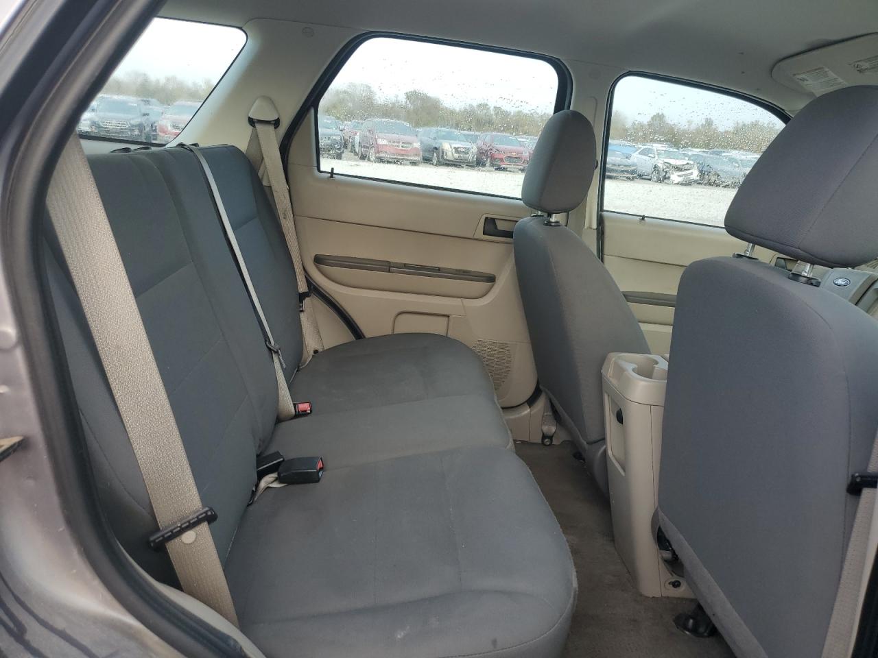 2008 Ford Escape - Image 10