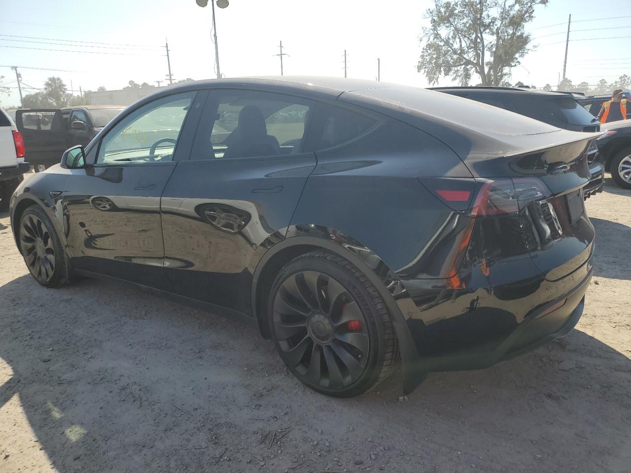 2022 Tesla Model Y VIN: 7SAYGDEF7NF441882 Lot: 75247664