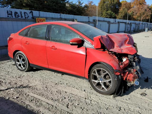  FORD FOCUS 2013 Червоний