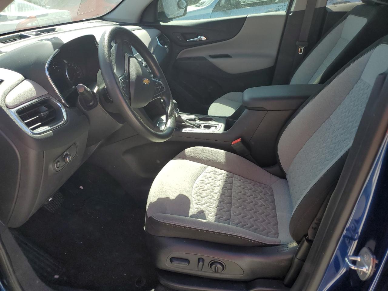2023 Chevrolet Equinox - Image 7
