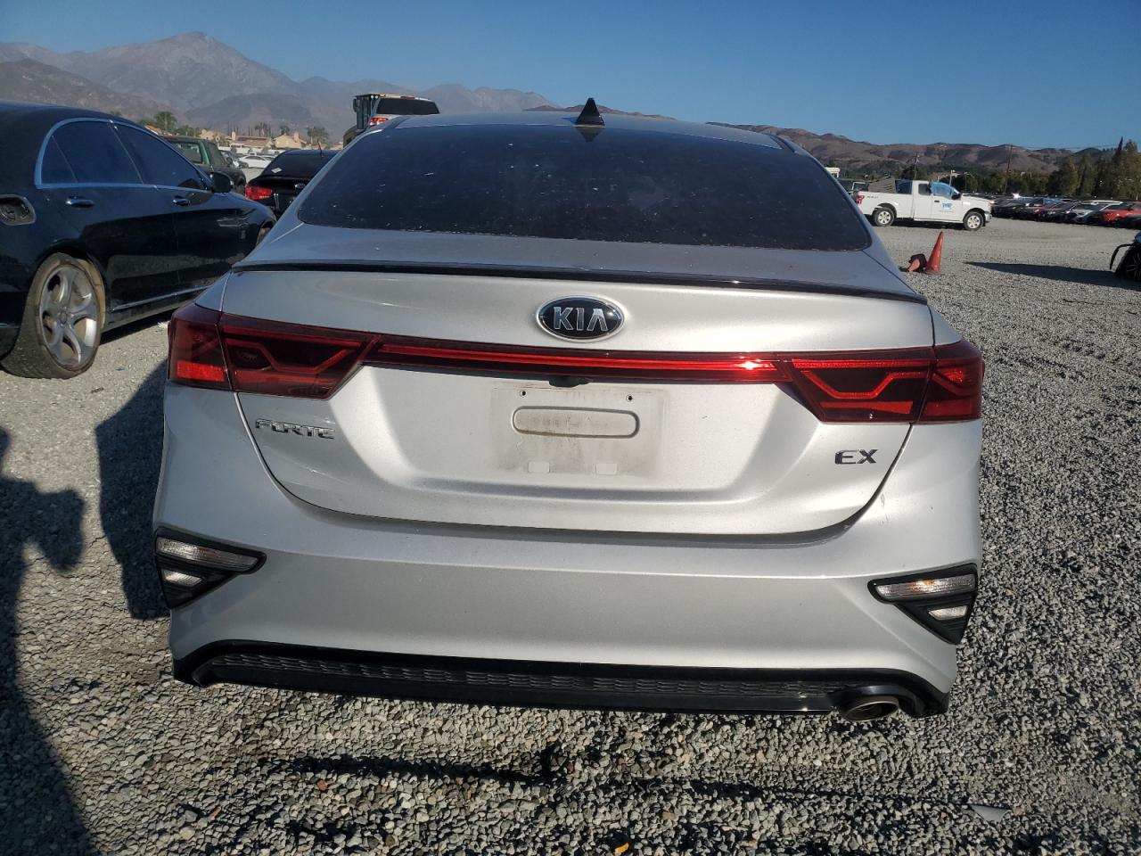 2020 Kia Forte - Image 6
