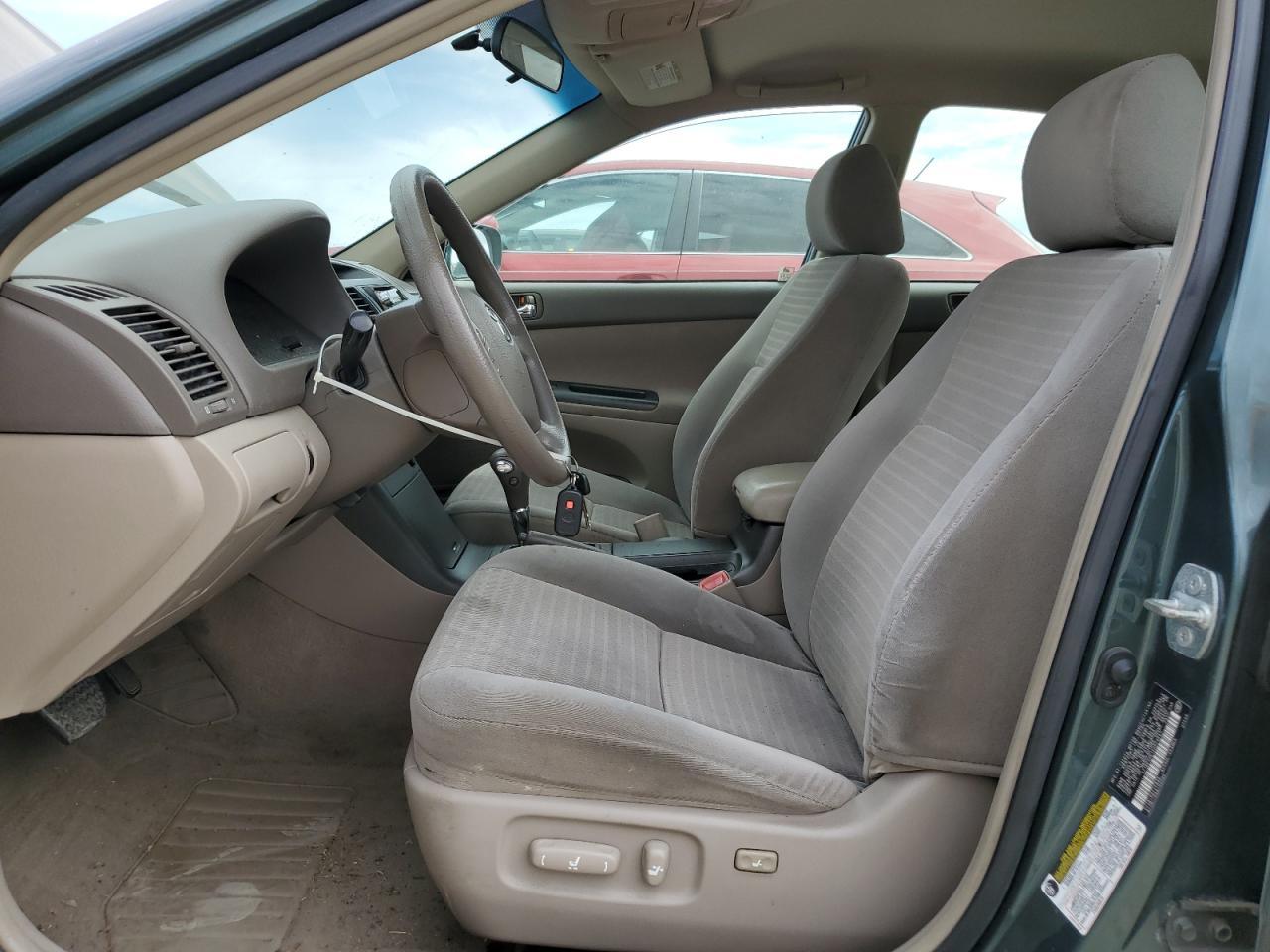 2005 Toyota Camry Le VIN: 4T1BE32K15U079541 Lot: 74151304