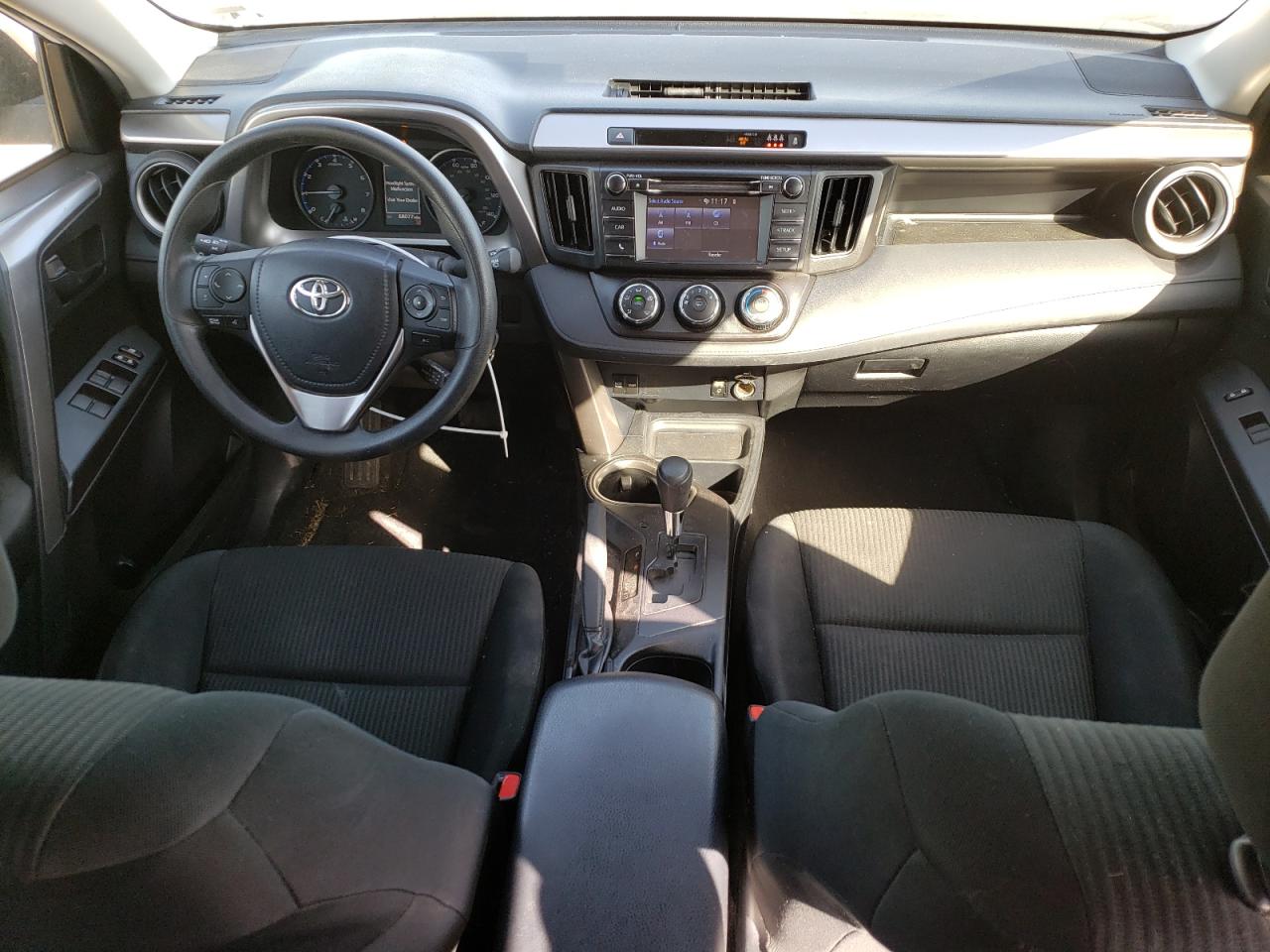 JTMBFREV3HD201122 2017 Toyota Rav4 Le