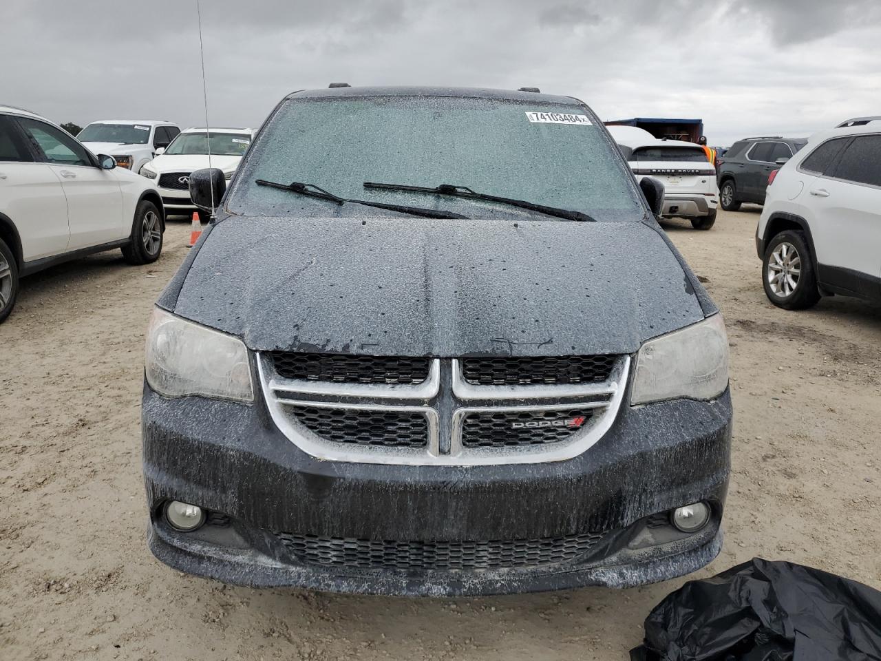 2018 Dodge Caravan - Image 5
