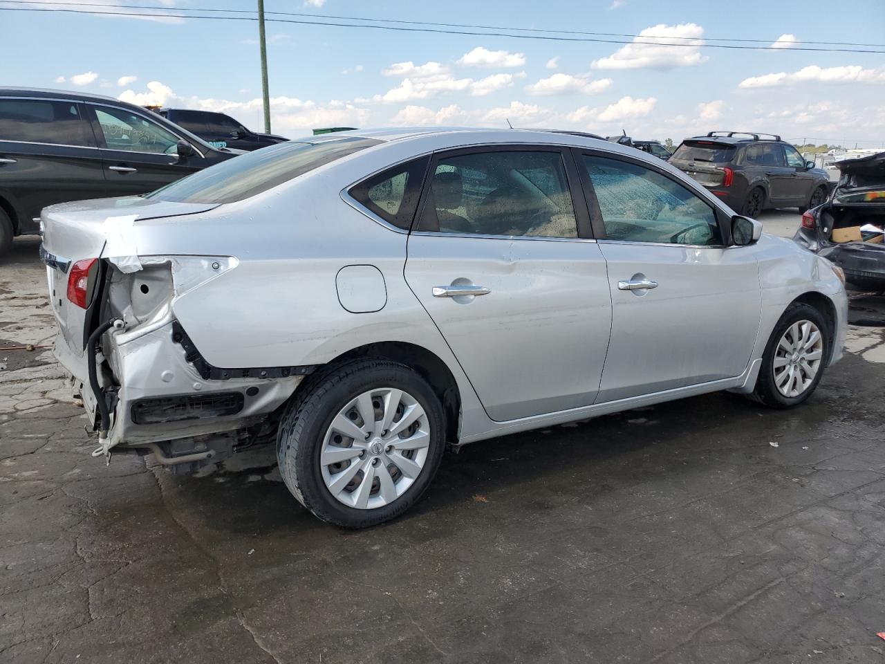2019 Nissan Sentra - Image 3