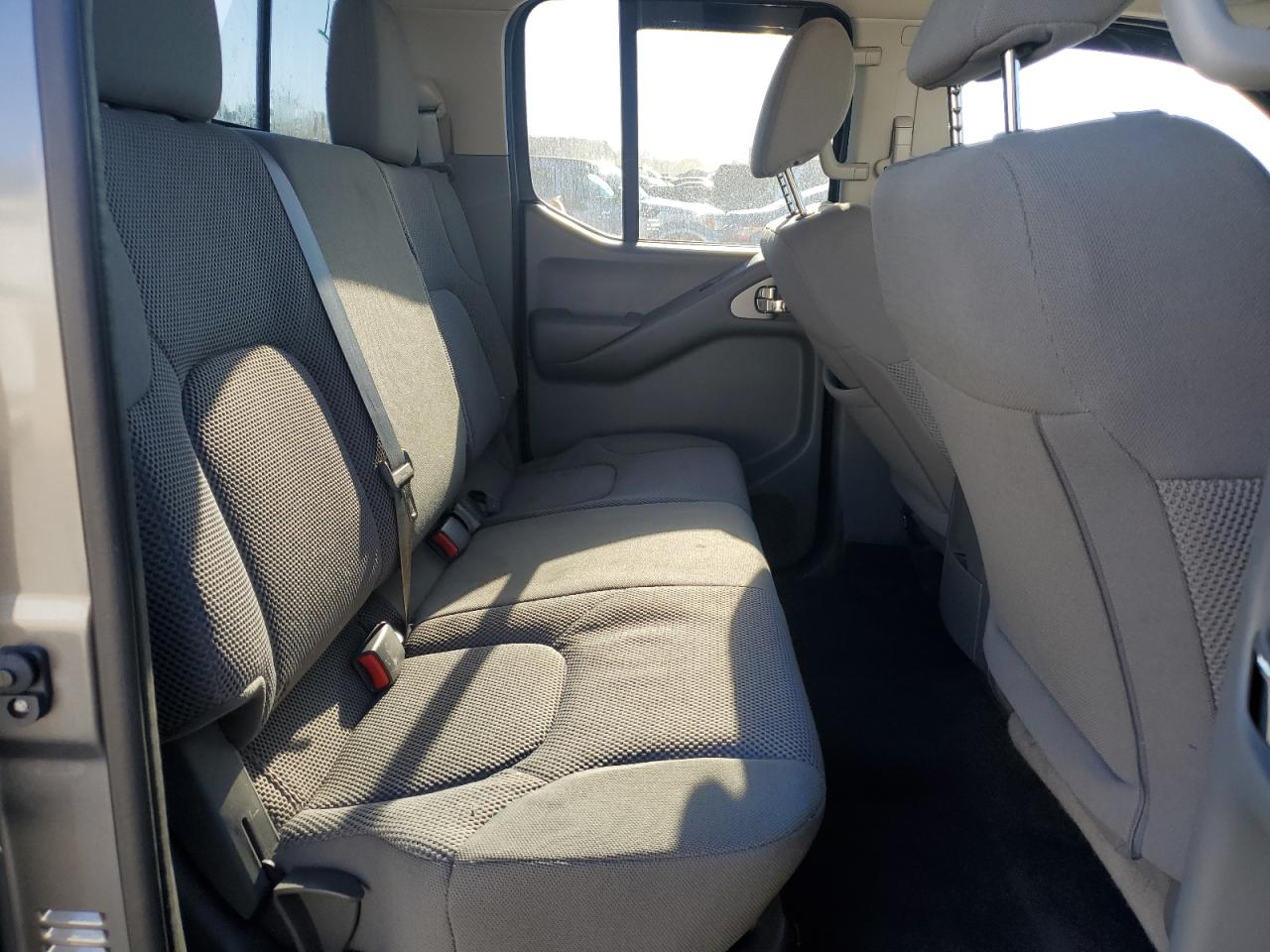 2021 Nissan Navara (Frontier) - Image 10