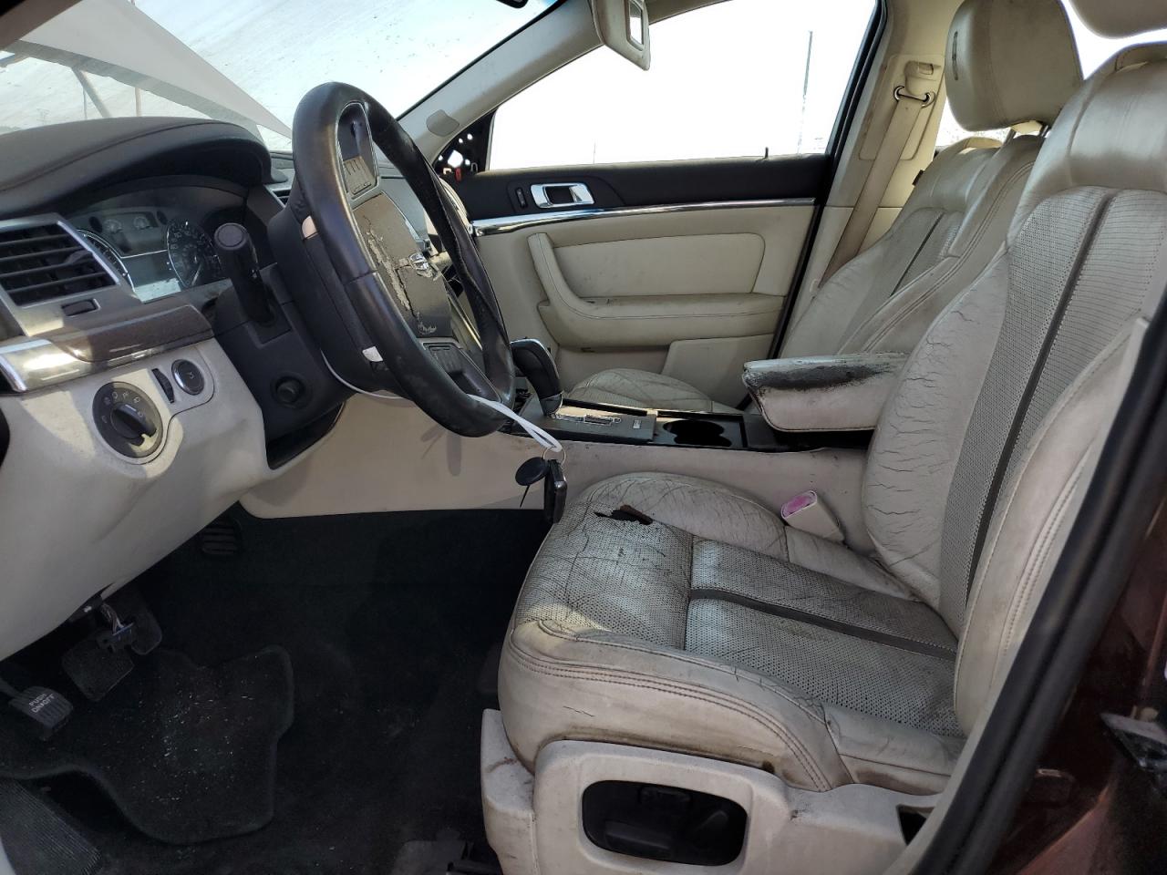 2009 Lincoln MKS - Image 7